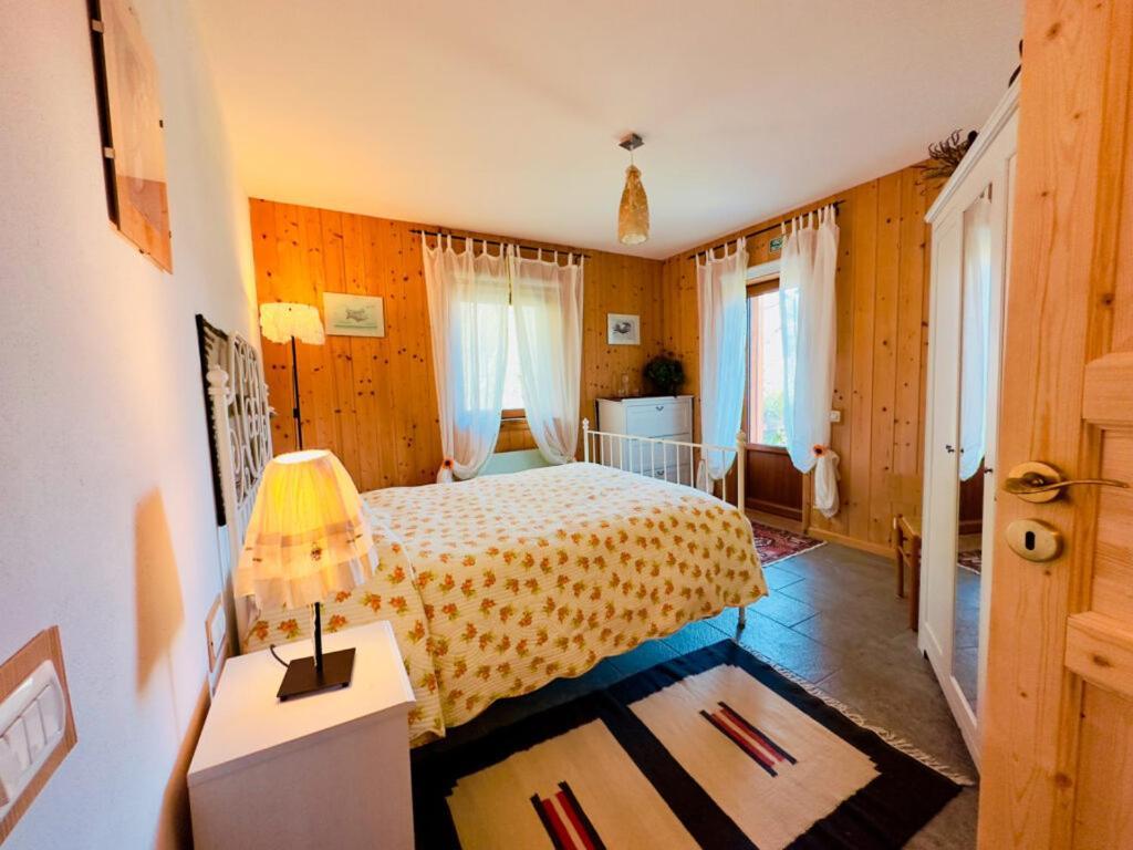 Artemisia B&B Ла-Саль Экстерьер фото